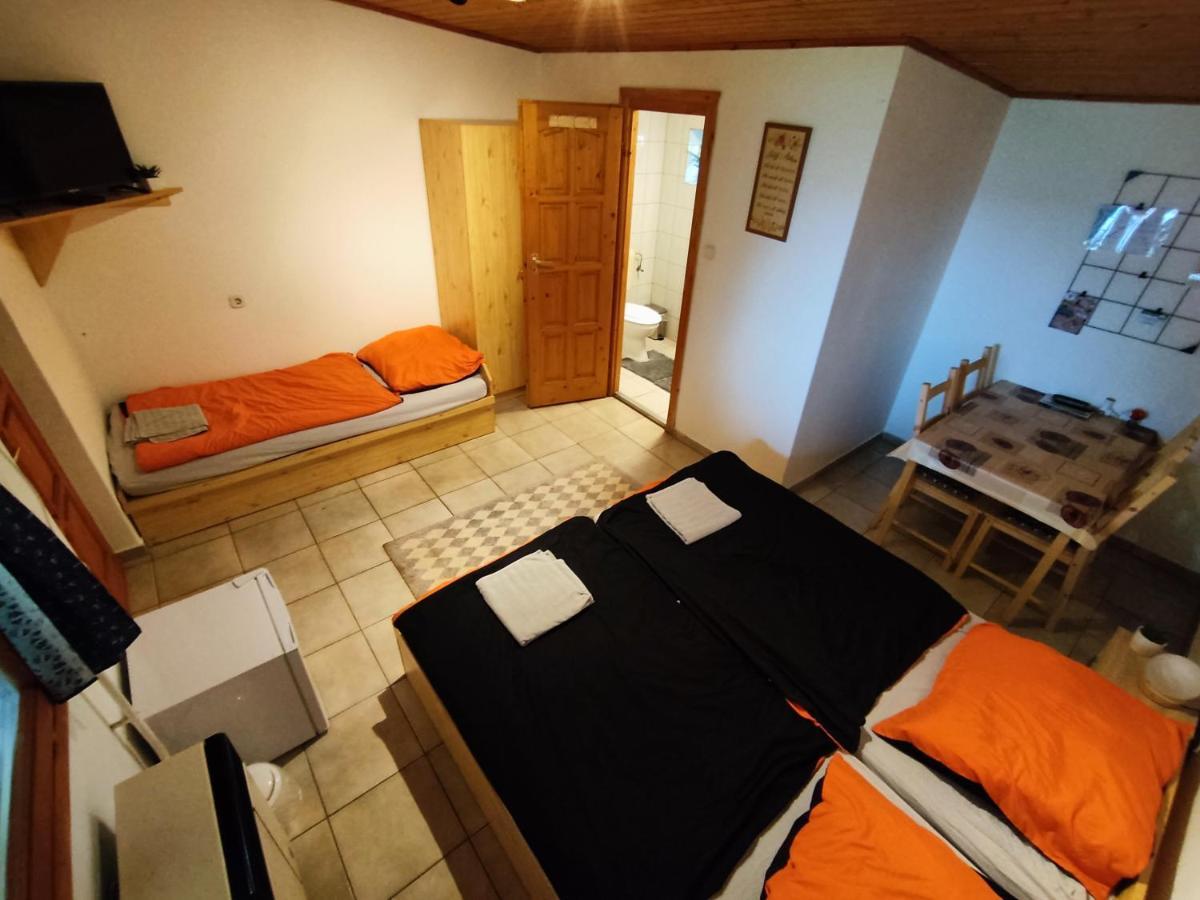 Apartamento Süllő Fészek Apartman Tiszafüred Exterior foto